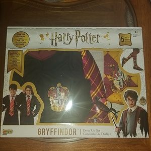 Gryffindor dress up set